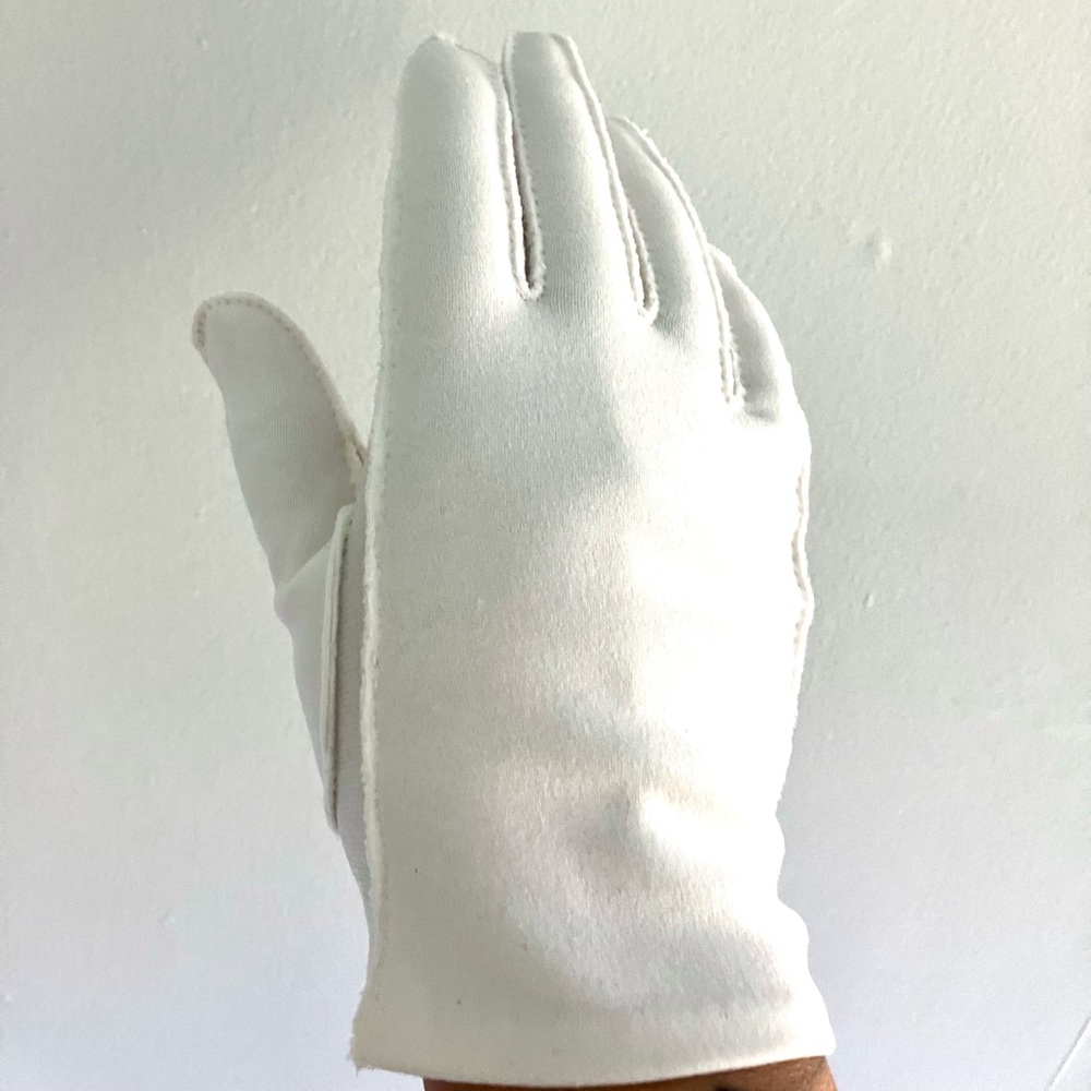 Vintage 50’s white driving evening gloves